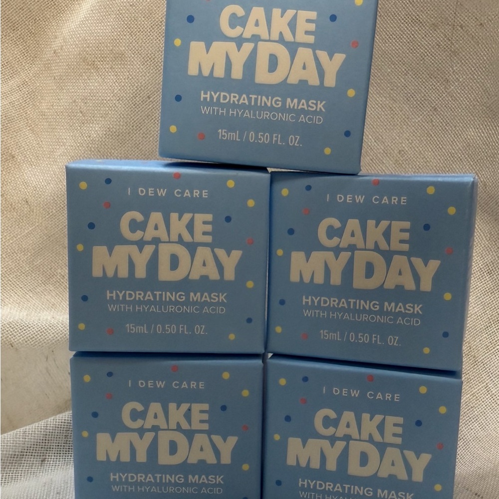 Cake My Day Hydrating Mask - Blue